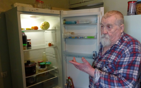 Что в холодильнике у простого пенсионера из Чувашии и на что уходят деньги