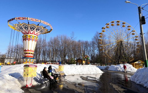 Праздничные дни и короткая рабочая неделя: что ждет жителей в марте