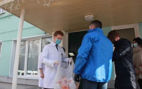 "Единая Россия" поддержит добровольцев на пути в политическую жизнь страны