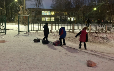 Восемь тысяч детей в Чувашии учатся во вторую смену из-за нехватки школ