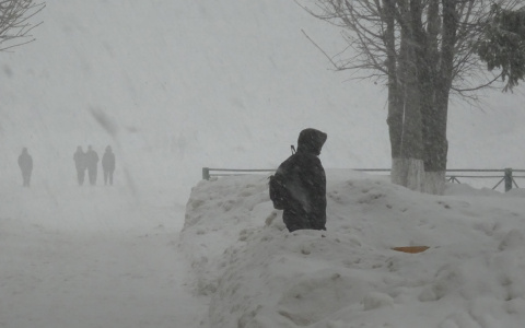 Мужчина поверил лже-сотрудникам банка: из-за них он лишился больше 400 тысяч рублей
