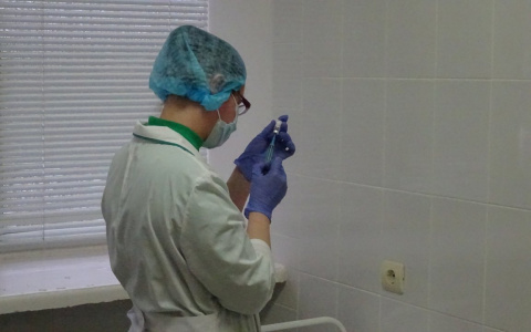 Количество привитых от коронавируса в Чувашии: власти раскрыли цифры