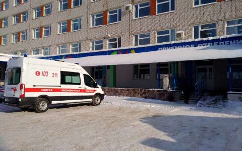 Выжившего после падения с 25 этажа мальчика перевели из реанимации