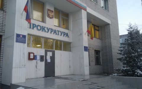 Директор УК три года собирал деньги с жильцов за отопление и тратил на другие нужды