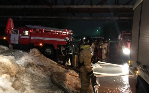 В Новочебоксарске горел склад «Химпрома»: руководство города и спецслужбы оценили ситуацию