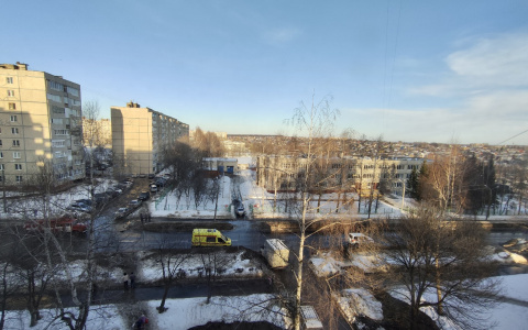 В Новоюжном районе оцепили 15-ую школу