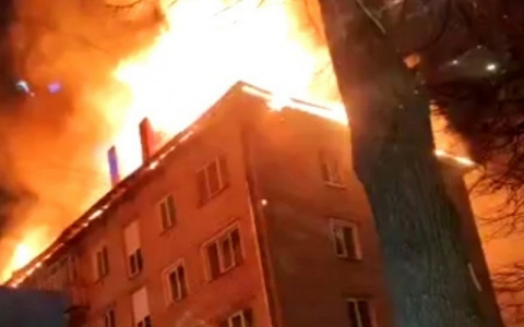 Следователи проверяют факт пожара в Канаше, где из дома эвакуировали 170 человек