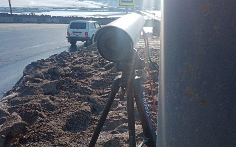 Приставы расставляют в Чебоксарах специальные камеры