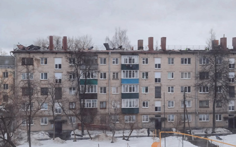 Названы две версии причины возгорания дома в Канаше