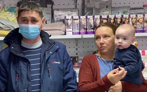 Супруги из Моргаушского района бросили работу и построили сельский магазин: “Надоело жить от зарплаты до зарплаты”