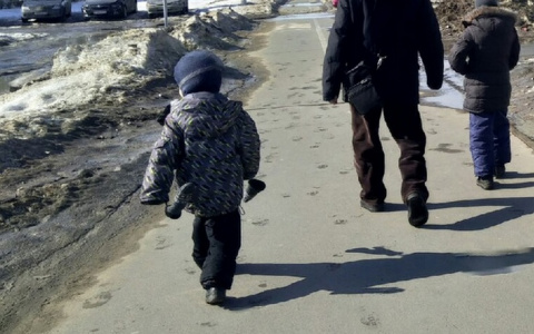 Кто может претендовать на выплату на детей от 3 до 7 лет по новым правилам