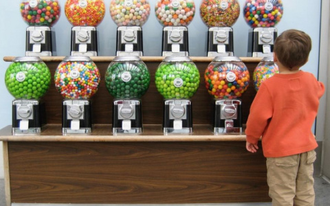 Полезна ли жевательная резинка: ответ экспертов