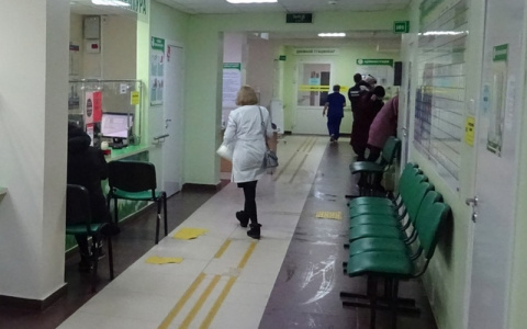 Акушеркам и медсестрам за переезд в деревню дадут до 750 тысяч рублей