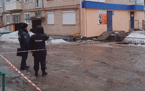 Некоторым погорельцам в Канаше выдали деньги за потерянное имущество