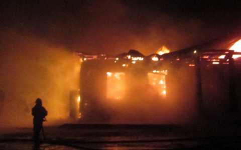 Пожар в Порецком районе унес жизни трех человек