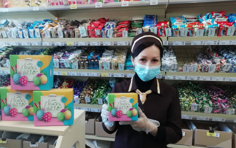 Фирменные магазины «Акконд» представляют новый набор конфет: «С наступающей Светлой Пасхой!»