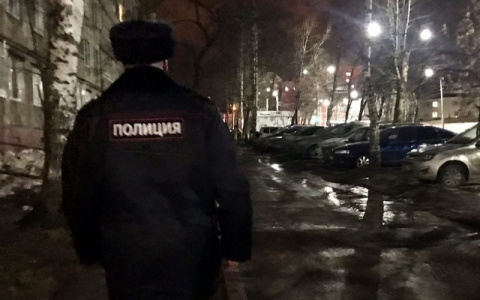 Мужчине с ножом не удалось ограбить новочебоксарку, она отпугнула его криком