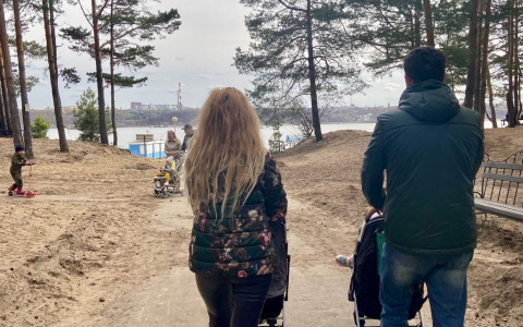 Родителям изменят выплату больничных по болезни детей до 7 лет