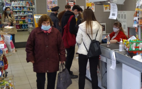 В России предложили запретить продажу энергетиков подросткам: мнения жителей Чувашии об этом напитке