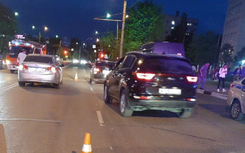 В Новочебоксарске на "зебре" сбили ребенка с самокатом