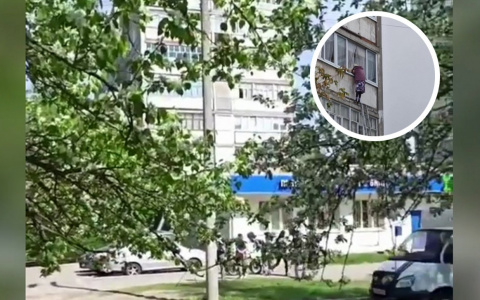 В Чебоксарах на крыше почты нашли тело женщины