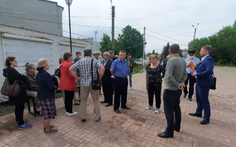 Жители деревень в Цивильском районе снова не получили конкретных ответов по агропарку рядом с их домами