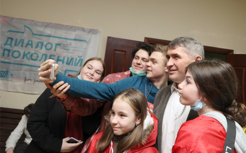 Половину своей зарплаты Николаев решил отдать на помощь семьям и детям