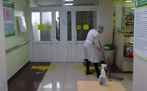 В Чувашии не хватает медиков и обычных рабочих, а юристов и топ-менеджеров слишком много