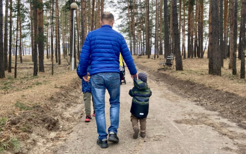 Чиновники предложили ввести в стране отцовский многодетный капитал