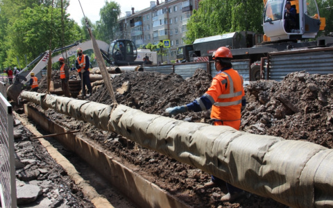 Николаев улетел в Петербург и подписал договор об отоплении в Чувашии