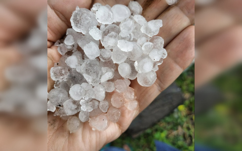 В Чебоксарах обещают продолжительный дождь, по районам прошелся град