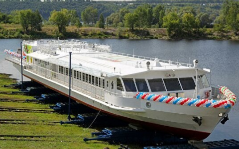 Власти Казани запустят в Чувашию встречный скоростной катер