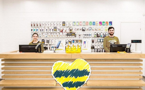 Билайн, "Локо-Банк" и "Золотая Корона" снизили комиссию по потребительским кредитам до 1 рубля