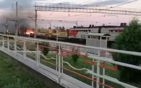 В Вурнарах пронесся горящий железнодорожный состав