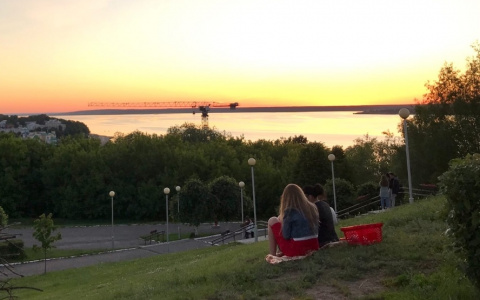 Синоптики прогнозируют 30-градусную жару на Троицу