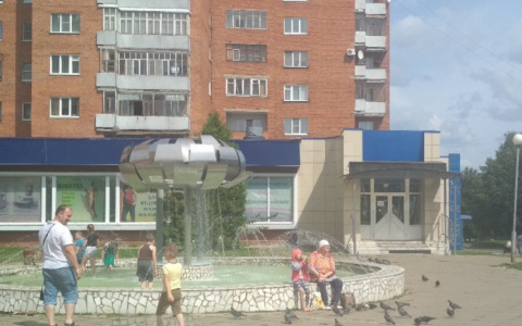 В России предложили ввести «декретные выплаты» для бабушек и дедушек