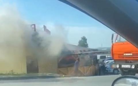 В Чебоксарах горит ВИП-столовая