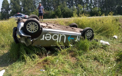 Смертельное ДТП в Вурнарском районе: "Лада Веста" съехала в кювет и перевернулась