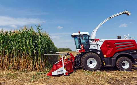 Ростсельмаш презентует современные агромашины на «День поля 2021» в Чувашии