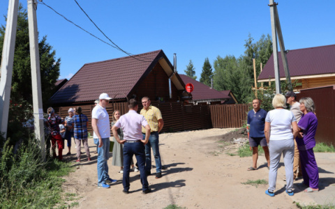 В Чебоксарском районе жители полгода борются с самоуправством бизнесмена, который устроил на своем участке гостевой комплекс