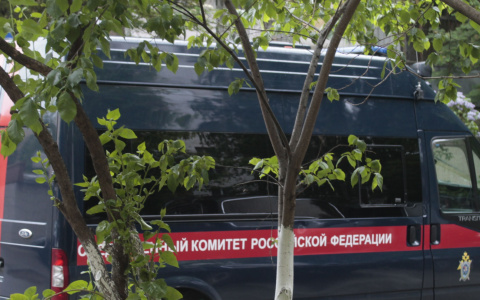 Рабочий завода в Новочебоксарске напал с ножом на коллегу в раздевалке