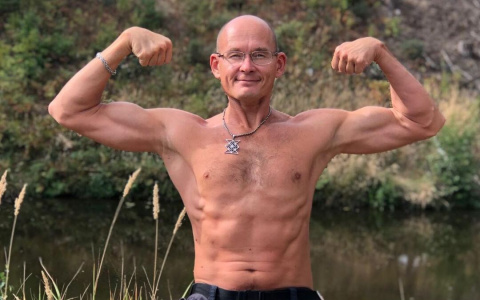 Инженер-электронщик стал мастером йоги: “Занятия не имеют отношения ни к религии, ни к растяжке"