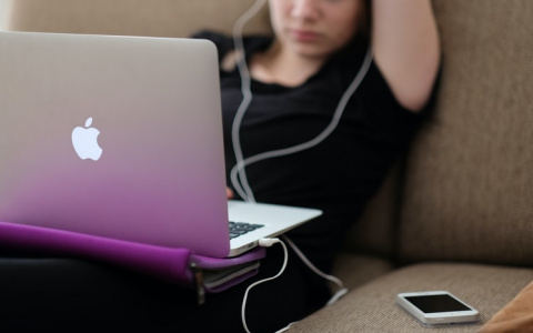 Оригинальный сериал онлайн-кинотеатра KION «Коса» стал победителем фестиваля в Нью-Йорке