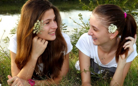 Скорпионам советуют сдерживать эмоции, а к Тельцам потекут богатства