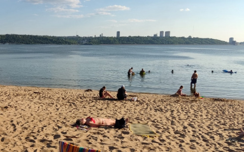 Сухая и аномально жаркая пятница завершит рабочую неделю в Чувашии