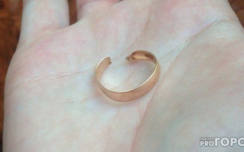 В Чебоксарах мужчине понадобилась помощь спасателей из-за кольца