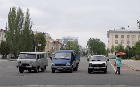 В Чувашии распродают 14 казенных машин: есть внедорожник за 16 тысяч рублей