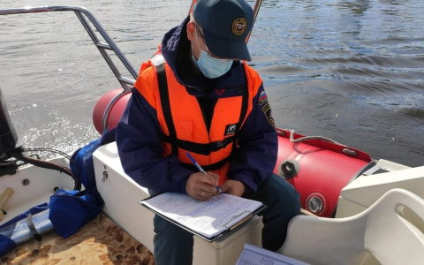 Спасатели штрафуют судоводителей: чувашские "капитаны" плавают без спецсредств и пьяными