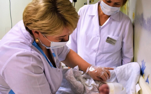 В Чувашии родилась девочка с весом 600 грамм: врачи выхаживали ее три месяца