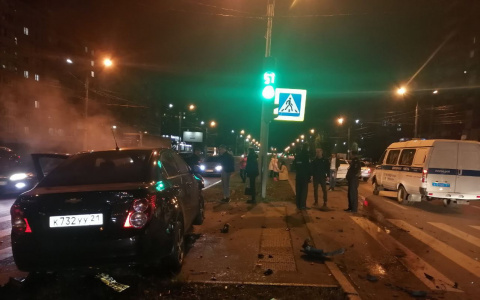 Авария в Новоюжном районе: в одной из машин были дети